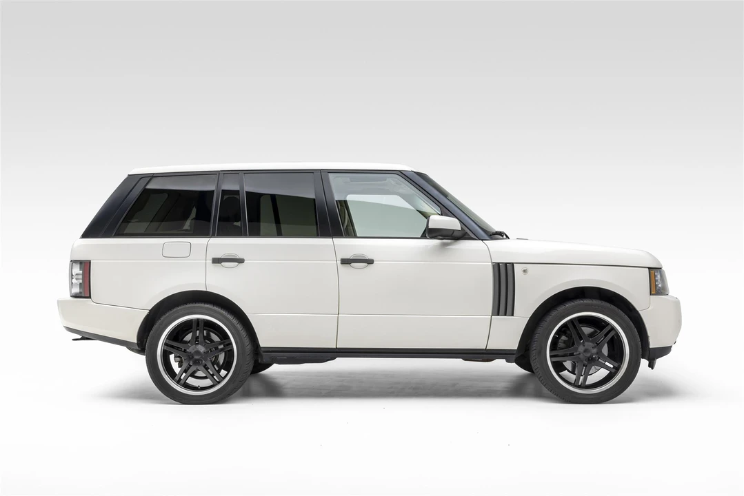 2010 Land Rover Range Rover L322 - Image 16 of 31