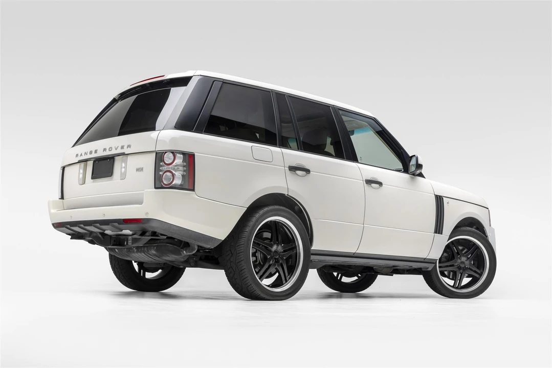 2010 Land Rover Range Rover L322 - Image 15 of 31