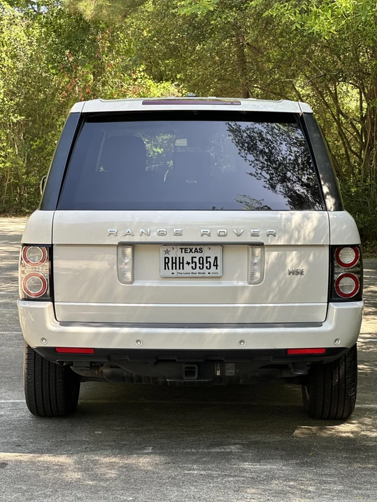 2010 Land Rover Range Rover L322 - Image 12 of 31
