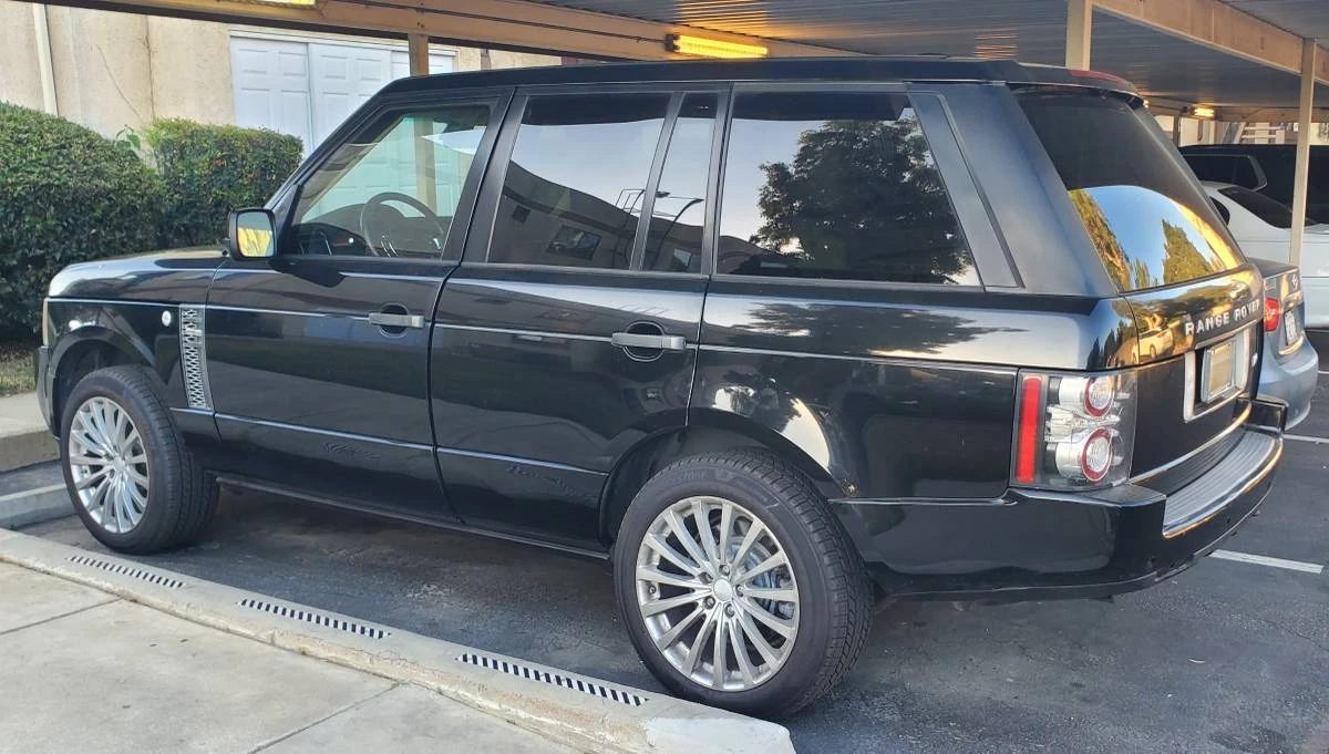 2010 Land Rover Range Rover L322 - Image 2 of 10