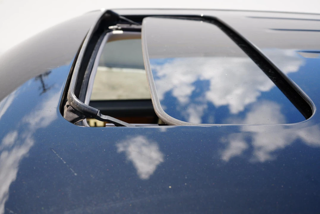 2010 Land Rover Range Rover Sport L320 - Image 24 of 31
