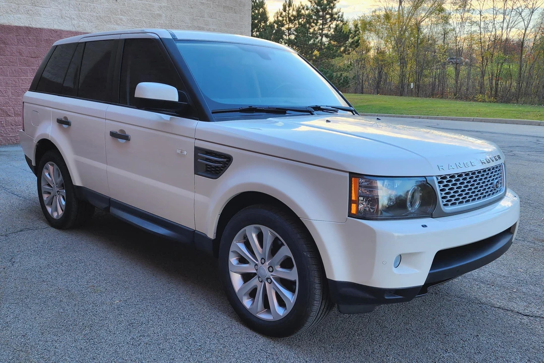 2010 Land Rover Range Rover Sport L320 - Image 3 of 31