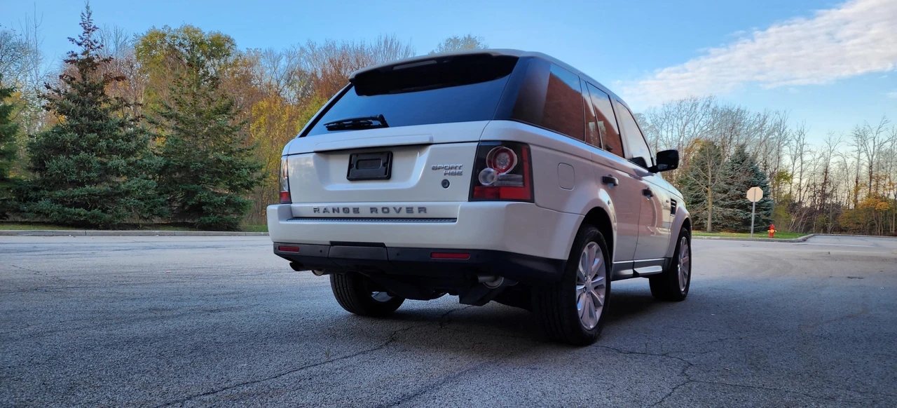 2010 Land Rover Range Rover Sport L320 - Image 10 of 31