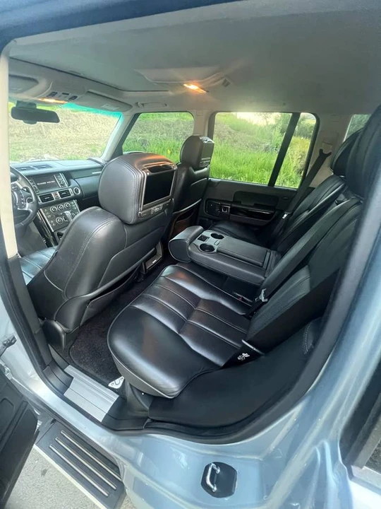 2011 Land Rover Range Rover L322 - Image 7 of 11