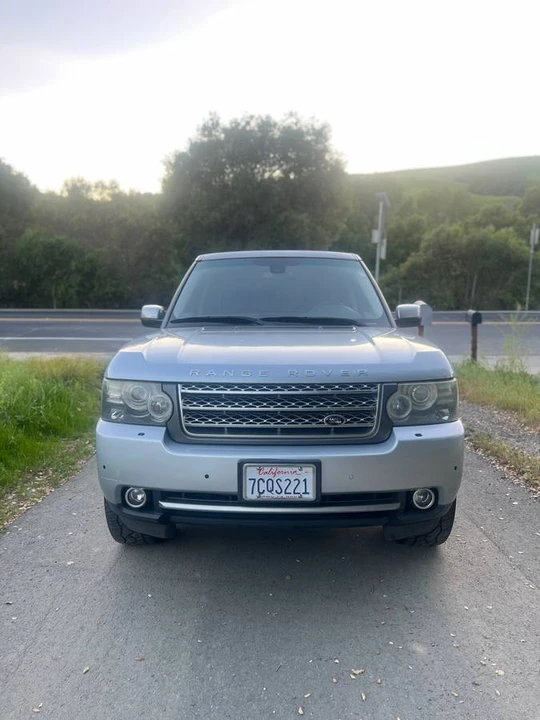 2011 Land Rover Range Rover L322 - Image 10 of 11