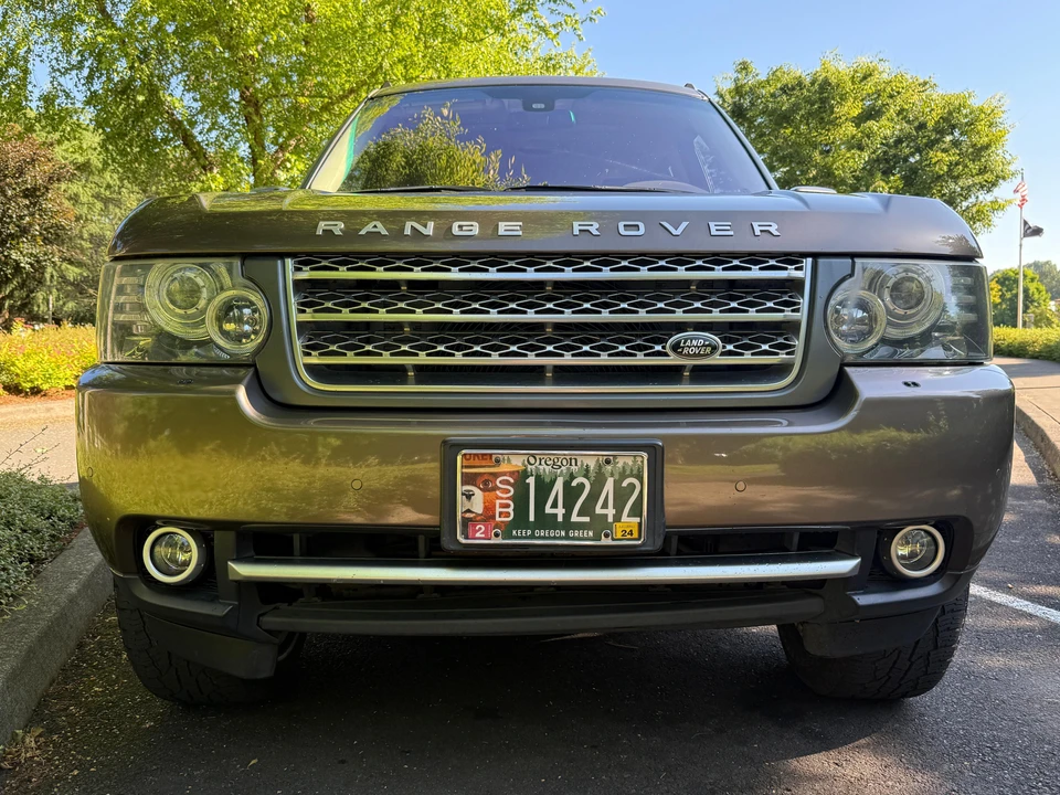 2010 Land Rover Range Rover L322 - Image 23 of 31