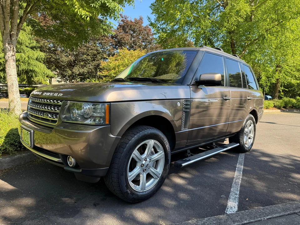 2010 Land Rover Range Rover L322 - Image 9 of 31