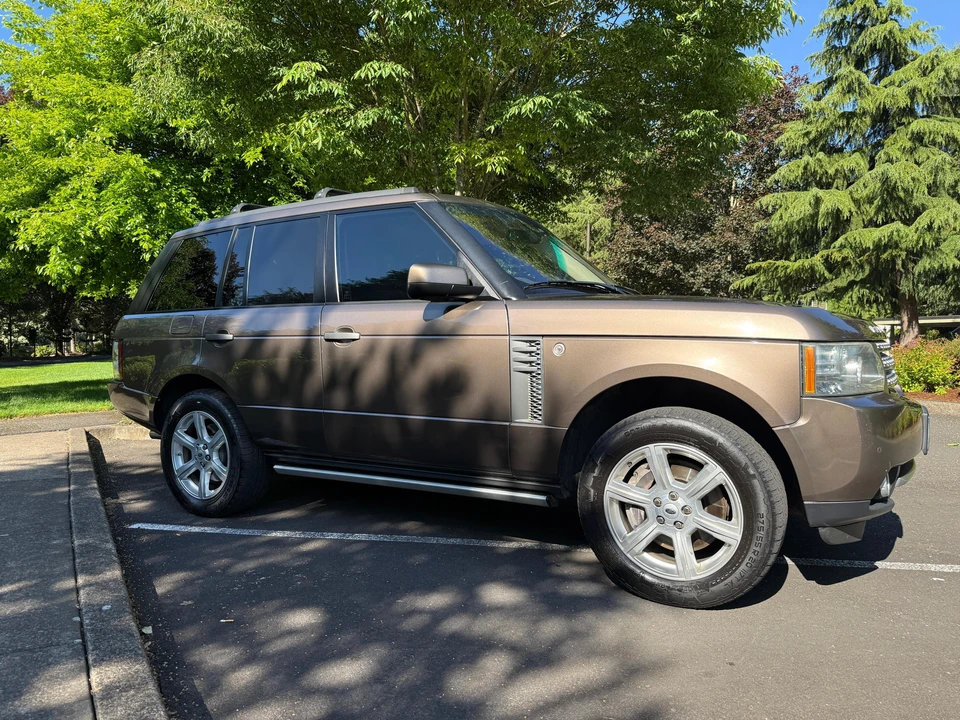 2010 Land Rover Range Rover L322 - Image 14 of 31
