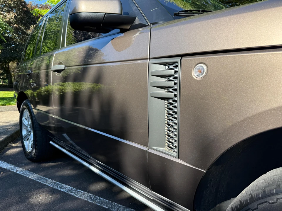 2010 Land Rover Range Rover L322 - Image 18 of 31