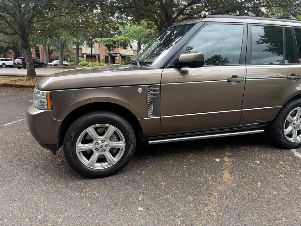 2010 Land Rover Range Rover L322 - Image 26 of 31
