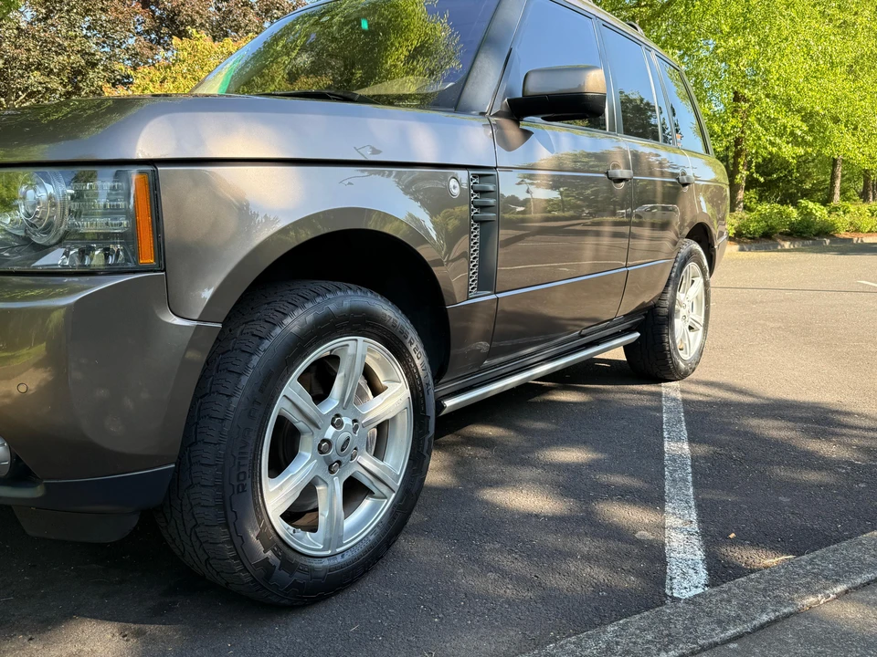 2010 Land Rover Range Rover L322 - Image 24 of 31