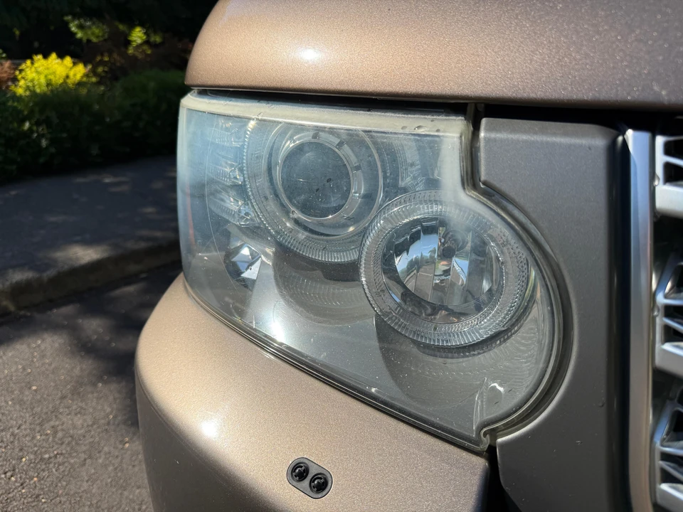 2010 Land Rover Range Rover L322 - Image 21 of 31