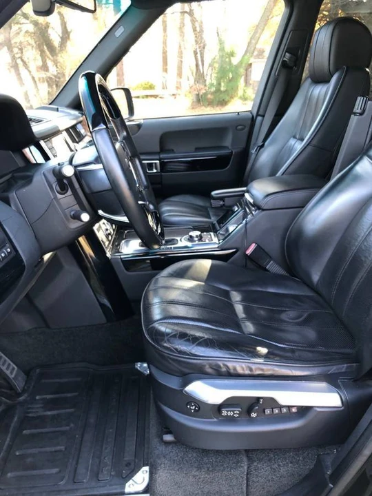 2010 Land Rover Range Rover L322 - Image 9 of 19