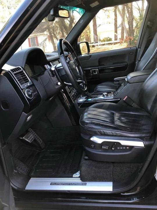 2010 Land Rover Range Rover L322 - Image 5 of 19