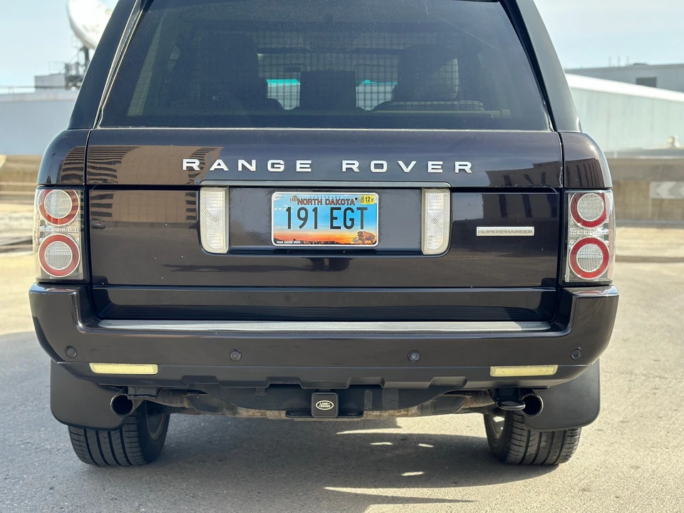2010 Land Rover Range Rover L322 - Image 11 of 31