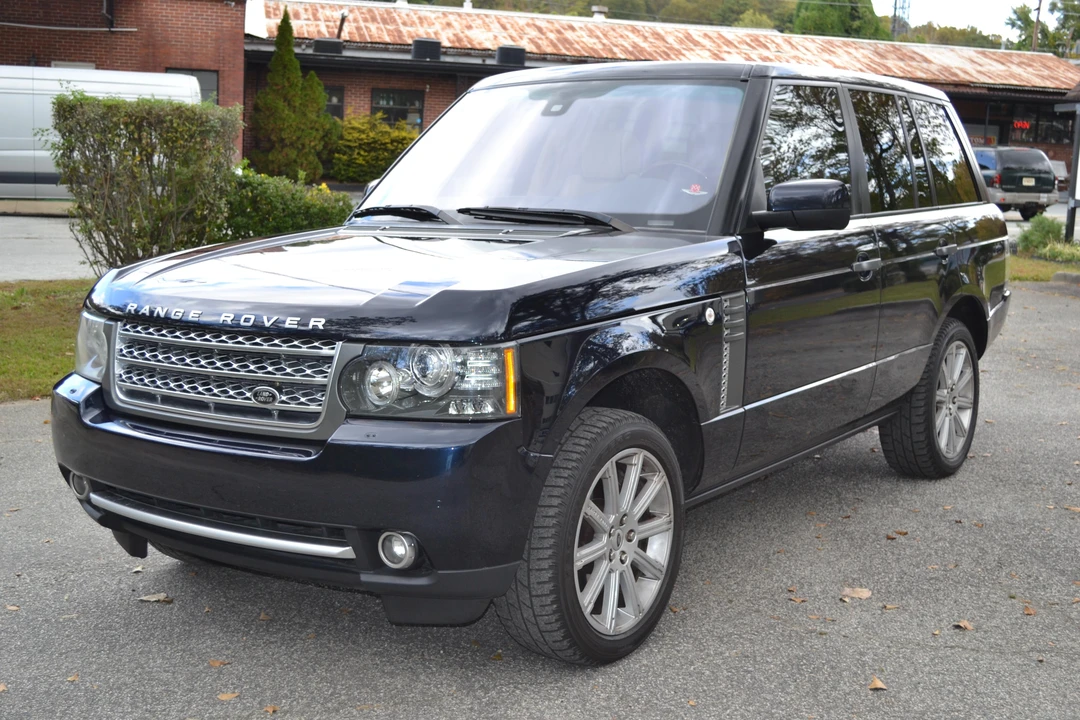 2010 Land Rover Range Rover L322 - Image 10 of 31