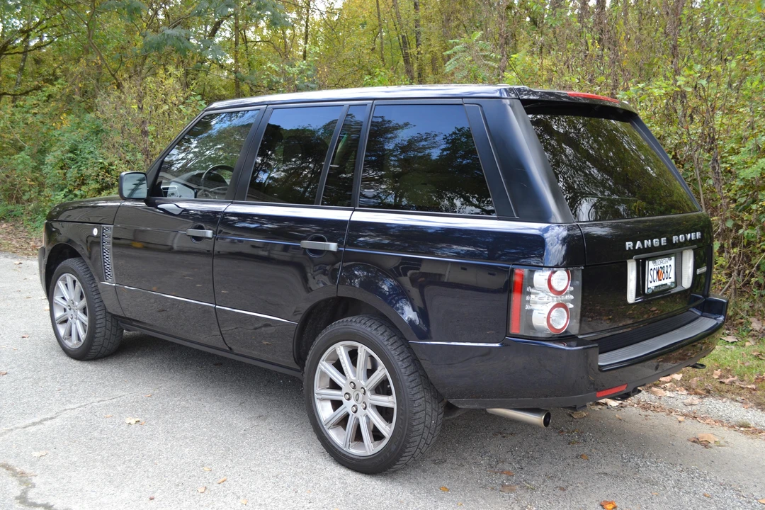 2010 Land Rover Range Rover L322 - Image 20 of 31