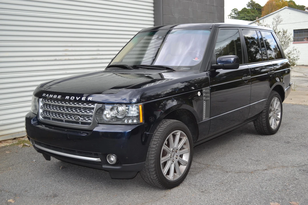 2010 Land Rover Range Rover L322 - Image 11 of 31