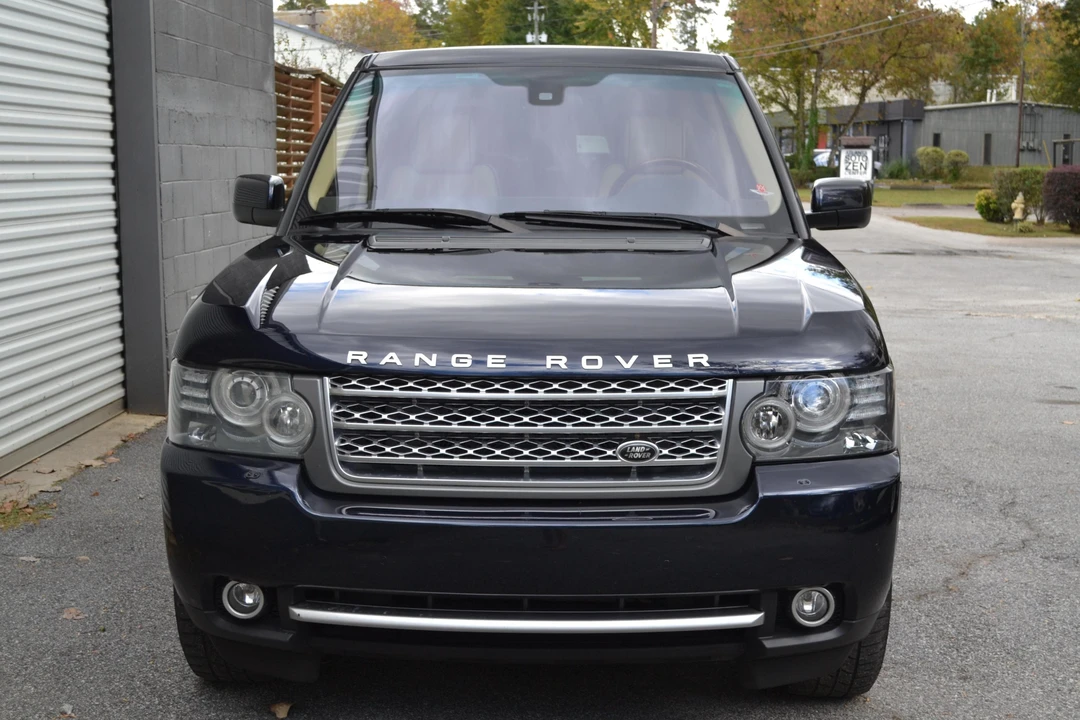 2010 Land Rover Range Rover L322 - Image 2 of 31