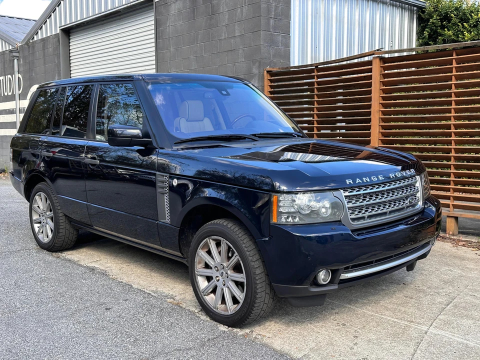 2010 Land Rover Range Rover L322 - Image 30 of 31