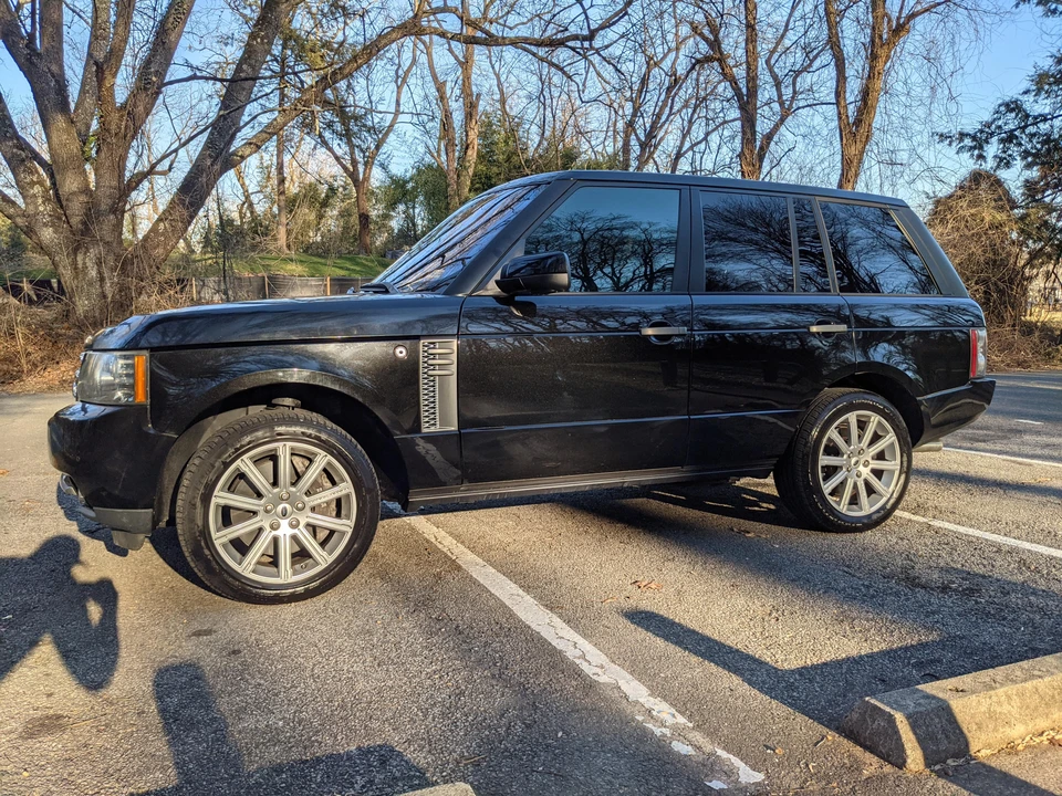 2010 Land Rover Range Rover L322 - Image 10 of 31