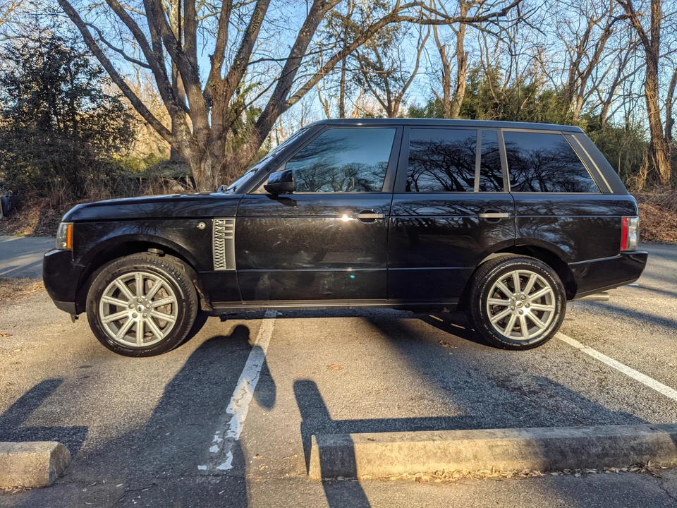 2010 Land Rover Range Rover L322 - Image 11 of 31