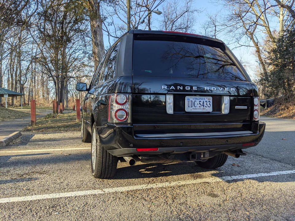 2010 Land Rover Range Rover L322 - Image 17 of 31