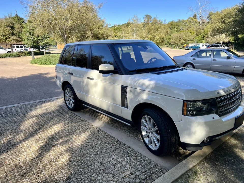 2010 Land Rover Range Rover L322 - Image 16 of 31