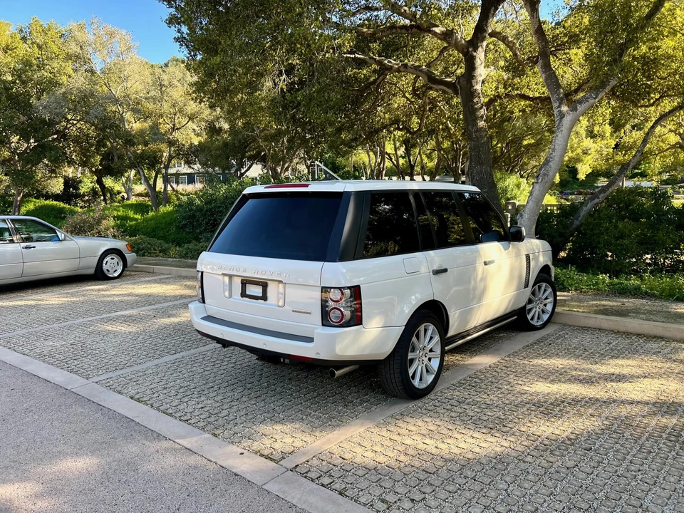 2010 Land Rover Range Rover L322 - Image 13 of 31