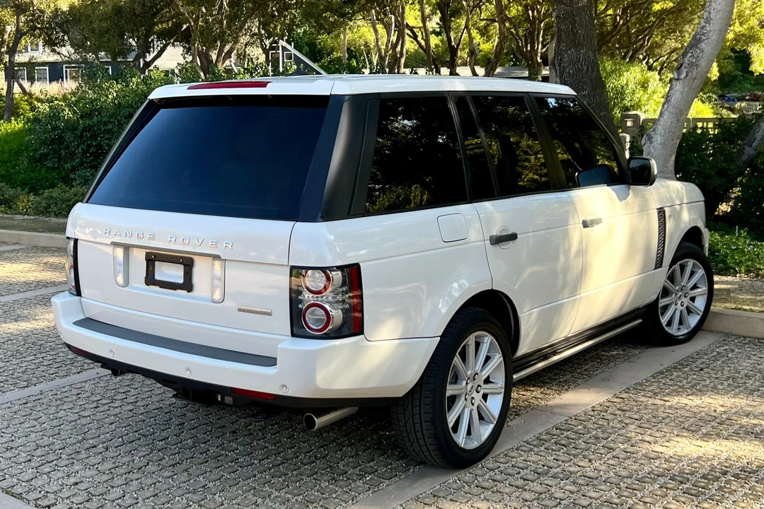 2010 Land Rover Range Rover L322 - Image 4 of 31