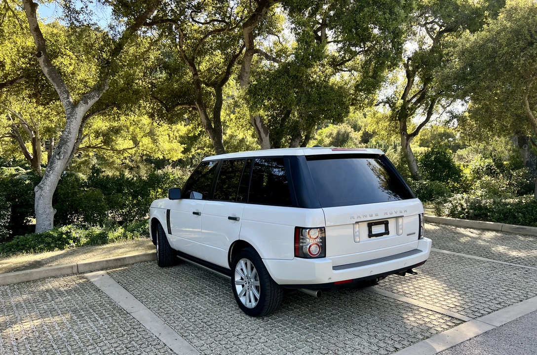 2010 Land Rover Range Rover L322 - Image 10 of 31