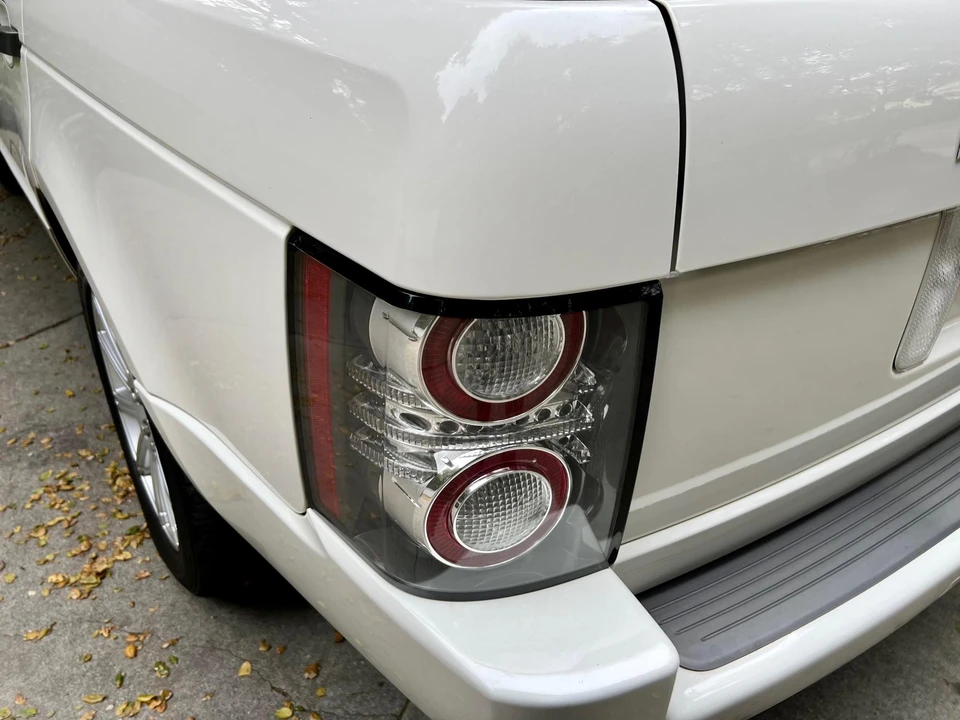 2010 Land Rover Range Rover L322 - Image 29 of 31