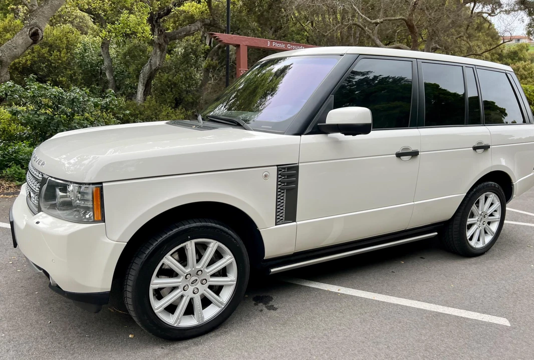 2010 Land Rover Range Rover L322 - Image 18 of 31