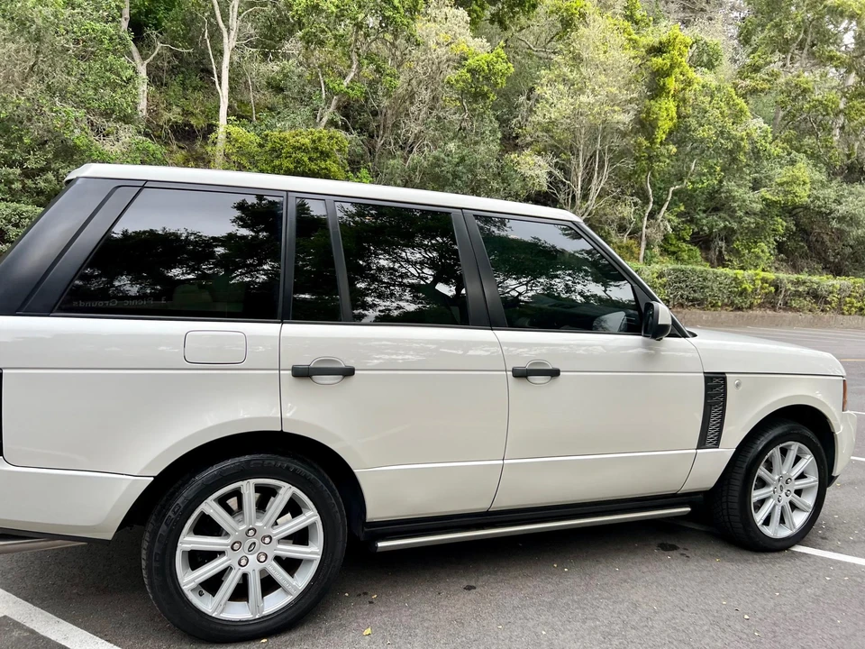 2010 Land Rover Range Rover L322 - Image 21 of 31