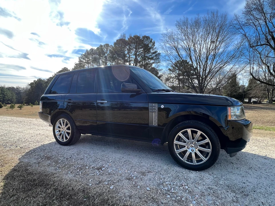 2010 Land Rover Range Rover L322 - Image 11 of 31