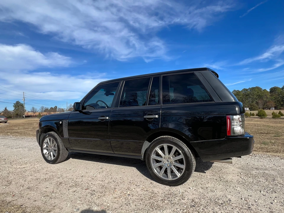 2010 Land Rover Range Rover L322 - Image 8 of 31