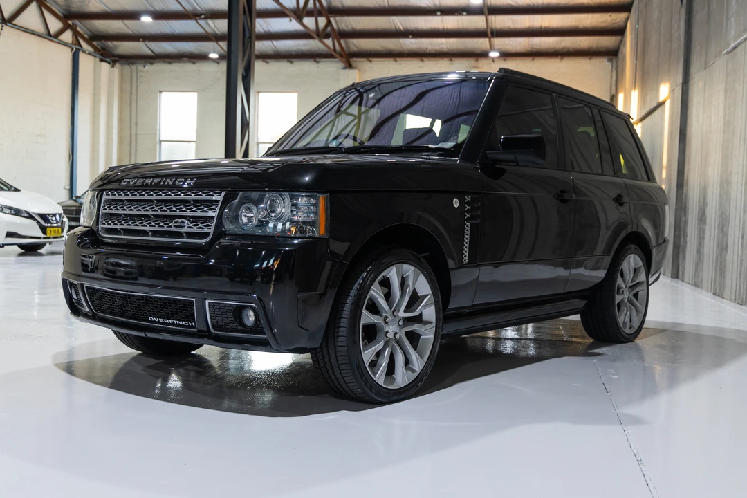2010 Land Rover Range Rover L322 - Image 9 of 31