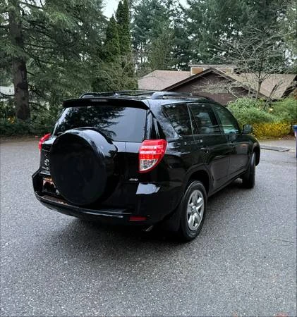 2010 Toyota RAV4 3rd Gen - Image 3 of 10