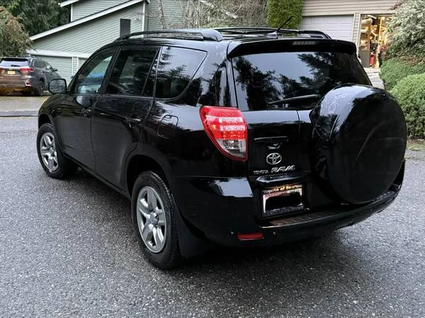 2010 Toyota RAV4 3rd Gen - Image 4 of 10
