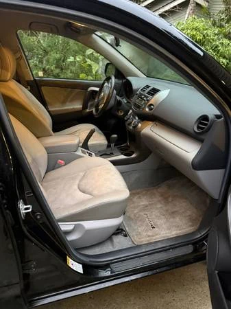 2010 Toyota RAV4 3rd Gen - Image 10 of 10