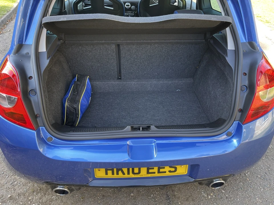 2010 Renault Clio 3rd Gen - Image 13 of 17