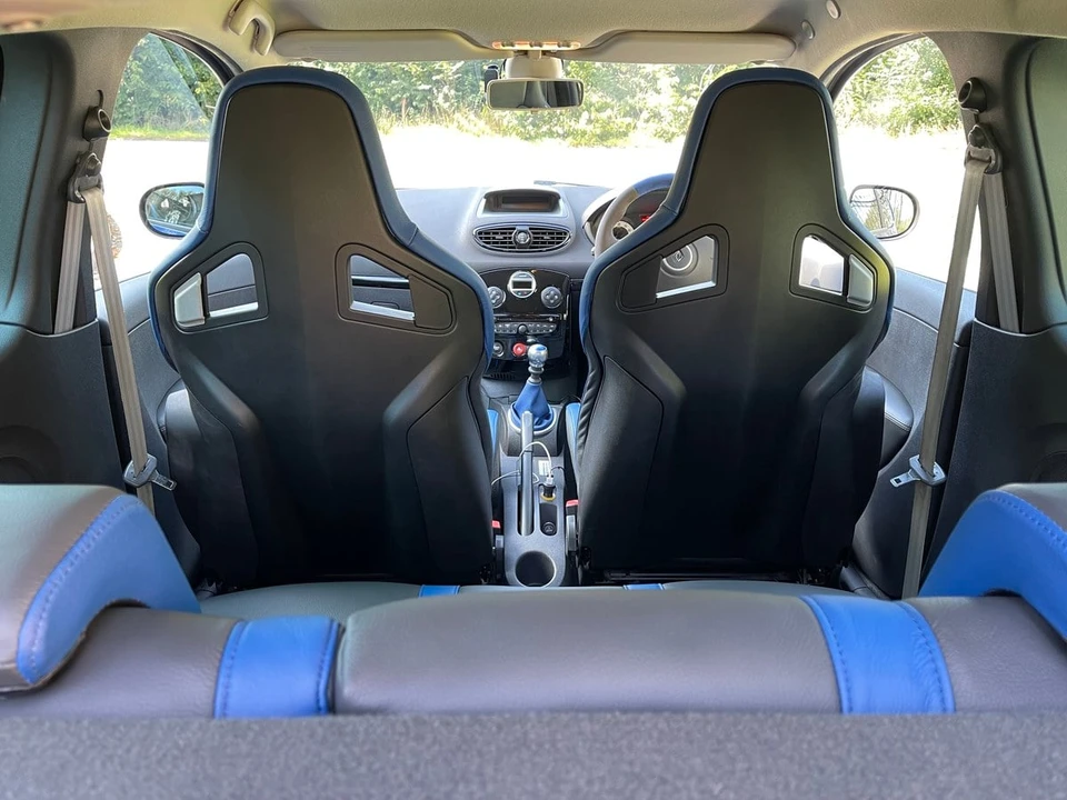 2010 Renault Clio 3rd Gen - Image 12 of 17