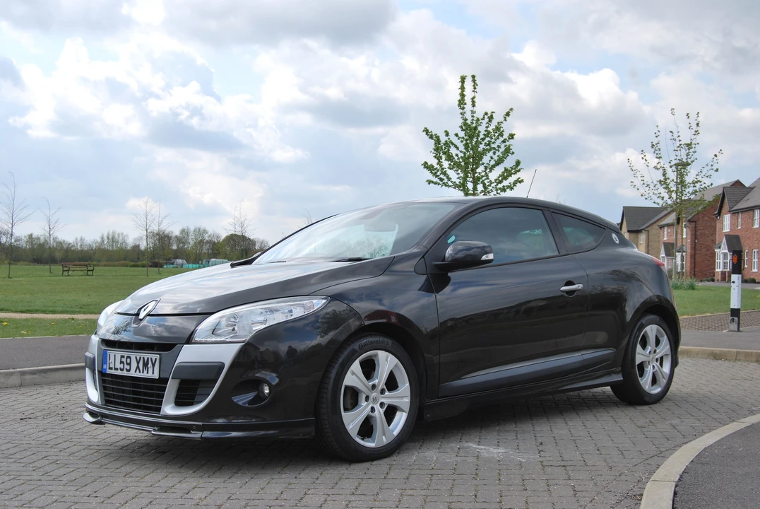 2010 Renault Megane RS II 3rd Gen - Image 13 of 14