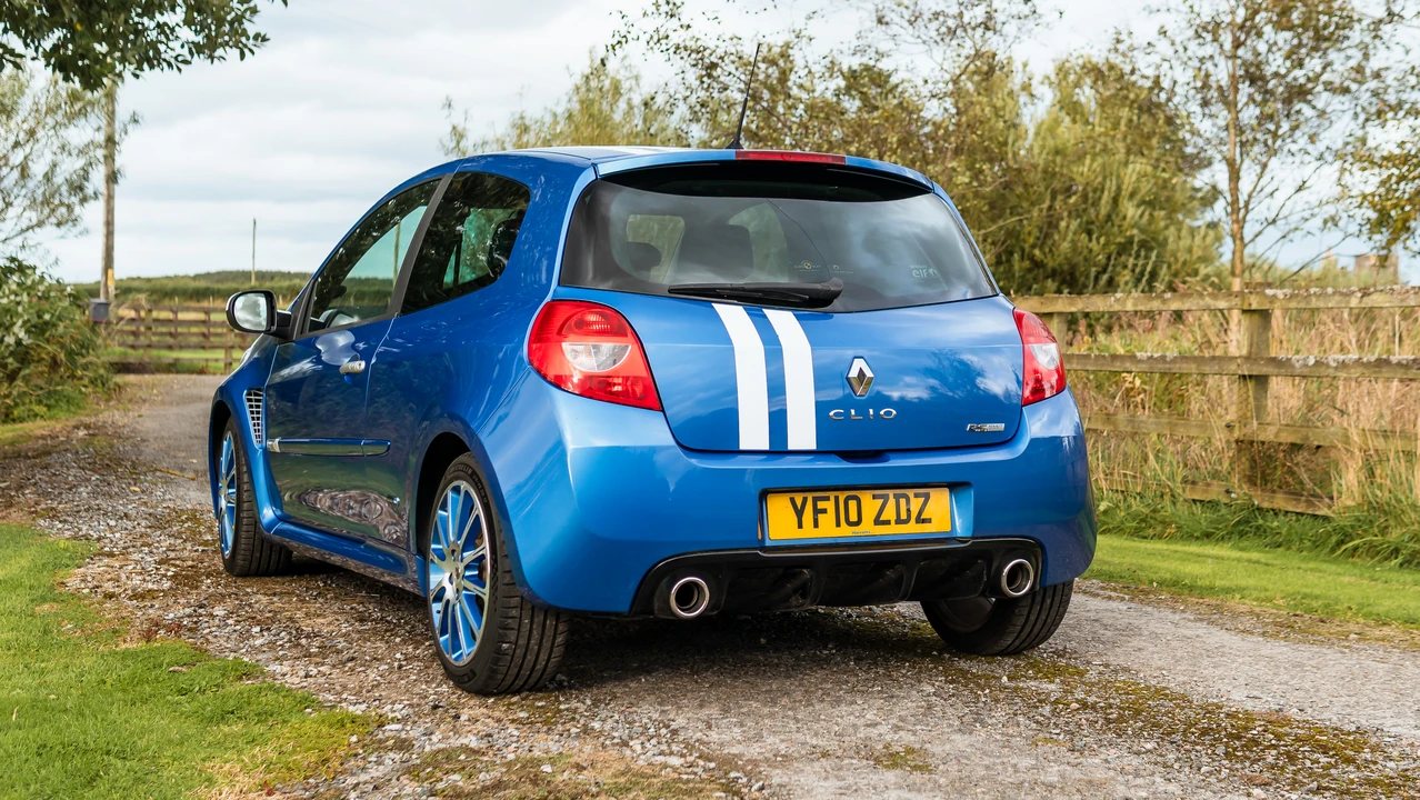 2010 Renault Clio 3rd Gen - Image 19 of 31