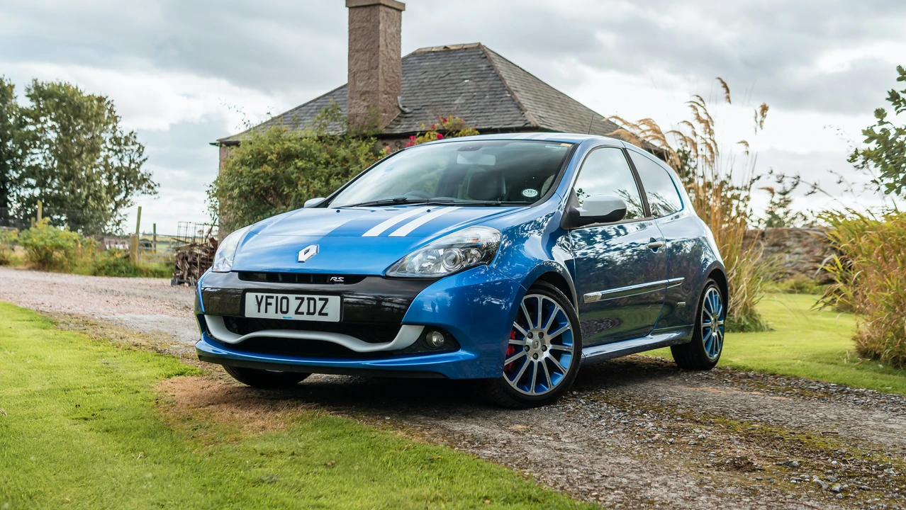 2010 Renault Clio 3rd Gen - Image 9 of 31