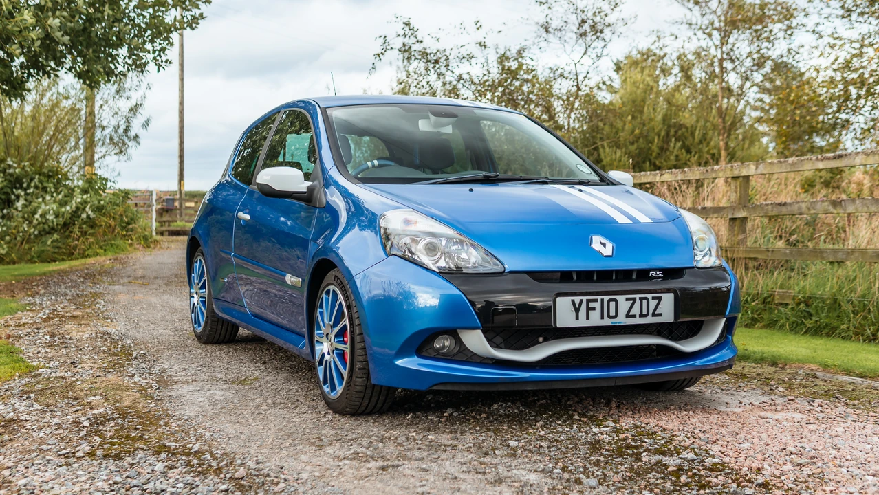 2010 Renault Clio 3rd Gen - Image 13 of 31