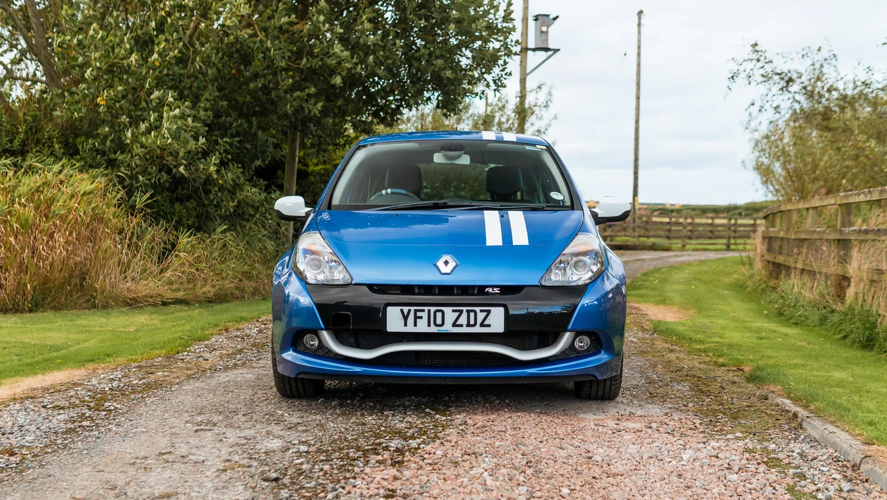 2010 Renault Clio 3rd Gen - Image 12 of 31