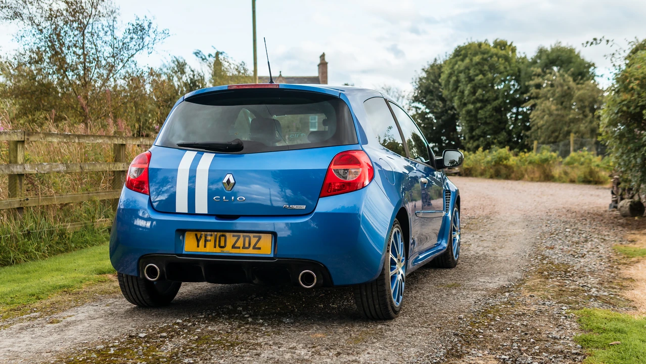 2010 Renault Clio 3rd Gen - Image 5 of 31