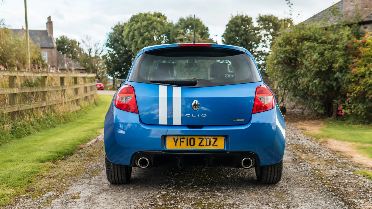 2010 Renault Clio 3rd Gen - Image 18 of 31