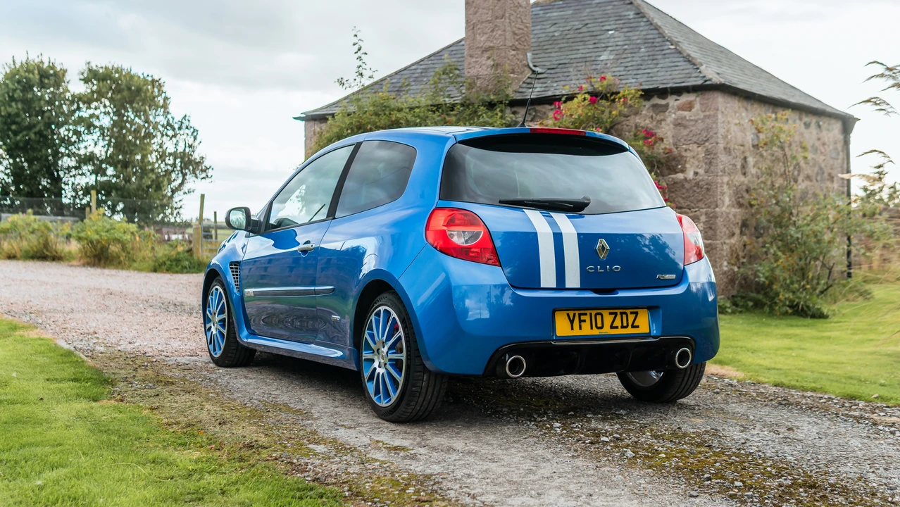 2010 Renault Clio 3rd Gen - Image 21 of 31